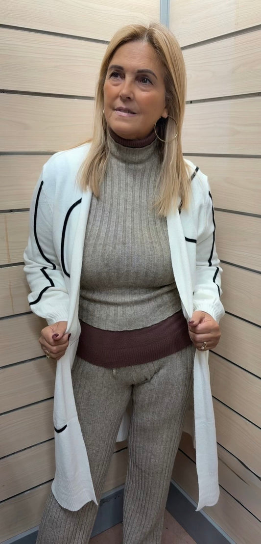 Cardigan Wave Accent